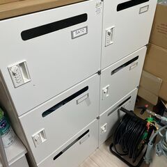 ITOKI 6人用パーソナルロッカー(ダイヤル錠) 白