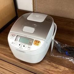 【トレファクマーケット久喜店】象印　マイコン炊飯ジャー 3合