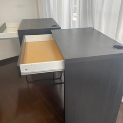 IKEA パソコンデスク 　の画像