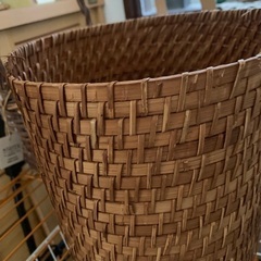 【お値下げ】🪴ガーデニング編み込みゴミ箱、鉢カバー①しっかりしたタイプの画像