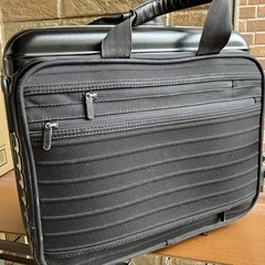 ビジネスバッグ　ドイツRIMOWAの画像