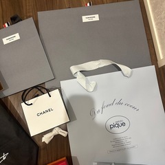 ブランドショップ袋、箱まとめ売りの画像