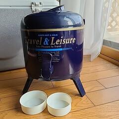 お値下げクーラーBOX・保冷バッグ・ウォータージャグ3点の画像