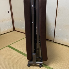 折りたたみベット