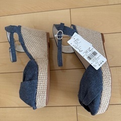 earth music&ecology サンダル 24.5の画像