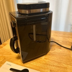 全自動コーヒーメーカーの画像