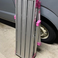 お値下げしましたアルミ洗車台の画像