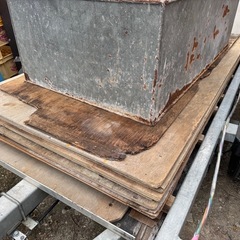 廃材　木クズの画像