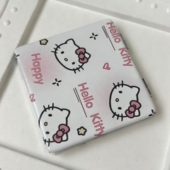 キティちゃんのコンパクトミニミラーの画像
