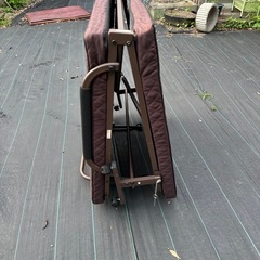 折りたたみベッド キャスター付き 引き取り限定（都城市）の画像