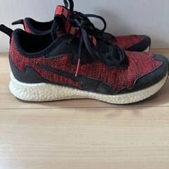 PUMAシューズの画像
