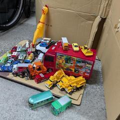 トミカ　ミニカー　おもちゃ　まとめて