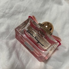 フェラガモ香水　定価4000以上‼️残半分くらい