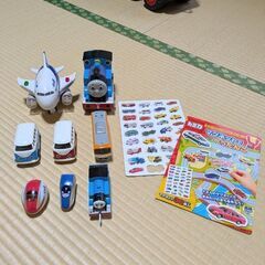 マグネット　トミカ　飛行機　トーマス　のりもの絵本