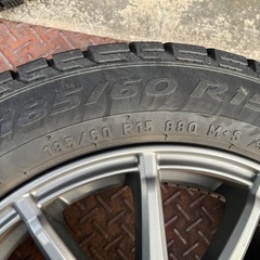 スタッドレス4本セット 185/60R15 Wedsホイール付き PCD114.3（ピレリ ICE ASIMMETRICO）の画像