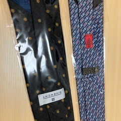 ハイブランドネクタイ　グッチ　ジバンシーの画像