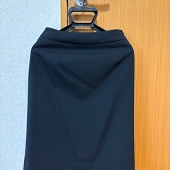 【新品】スーツスカート　７号