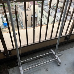 高さ調整可 ハンガーラック キャスター付き　無料