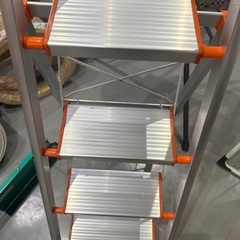 【中古A】 折り畳みステップの画像