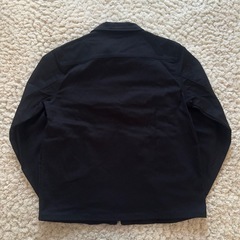 新品タグ付きZARA 黒 ジップアップジャケットの画像