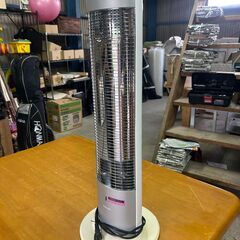 コイズミ 遠赤外線電気ストーブ KKH-0961 900W 縦型スリム ヒーター 2016年製の画像