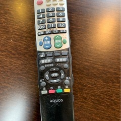 SHARP　32型液晶テレビの画像