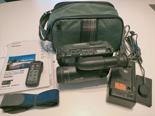 SONY ビデオカメラHI8 HandycamCCD-TR705 (Shin) 久留米のビデオ