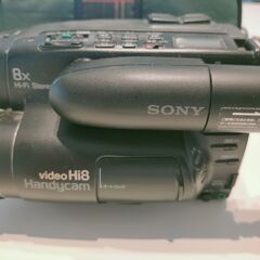 SONY ビデオカメラHI8 HandycamCCD-TR705 (Shin) 久留米のビデオ