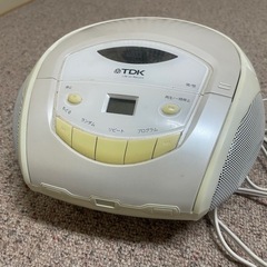 TDK ポータブルCDラジオ　SP-CD8211