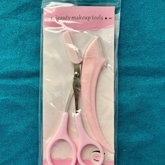 【新品未使用】眉毛ハサミ・眉毛かみそり　２点セットの画像