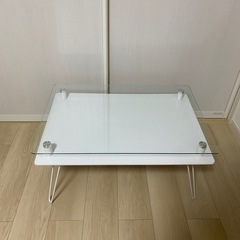 ガラス折りたたみテーブル
