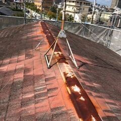 古くなったカラーベストを金属瓦でカバー工法致します