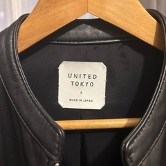 UNITED TOKYOブラック レザー シングルライダースの画像