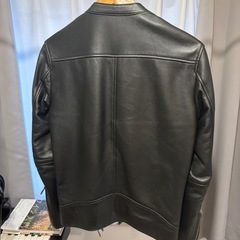 UNITED TOKYOブラック レザー シングルライダースの画像