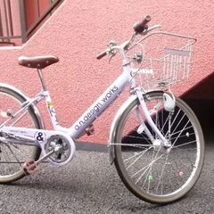 デザインワークス 24インチ自転車（パープル／かご付き）の画像