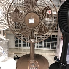 扇風機　YF-3061LS 2016年製入荷いたしました！