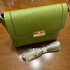 新品未使用 6,490円 HUND RED グリーン  ショルダ...
