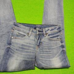 美品UNIQLO　ストレッチパンツ　56ｃｍの画像