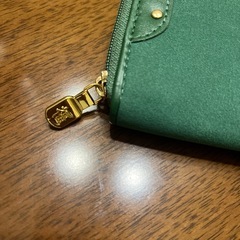 ヴァレンティノ グリーン 福財布 未使用に近いお品ですの画像