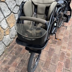 ヤマハ　パスキスミニ　子乗せ電動アシスト自転車 前後チャイルドシート付の画像