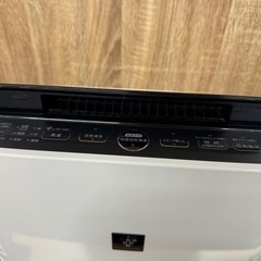 ◎シャープ加湿空気清浄機 KC-D50-W 動作確認OK 2015年製の為大特価！
の画像