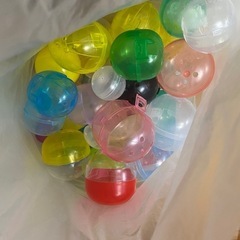 ガチャガチャ 空カプセル