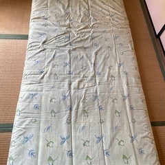 あまり使っていない　敷布団　