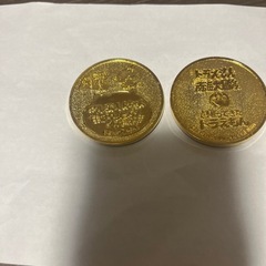 金メダル、クレヨン
しんちゃんとドラえもん 