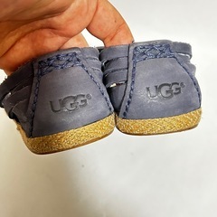 ⭐︎UGG アグ⭐︎スリッポン 23.5cm レディースの画像