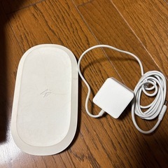 ワイヤレスチャージャーの画像