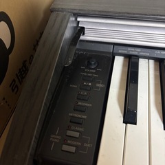 CASIO 電子ピアノの画像