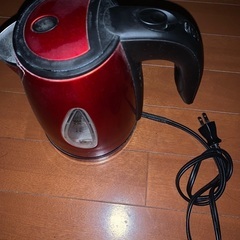 ケトル　赤