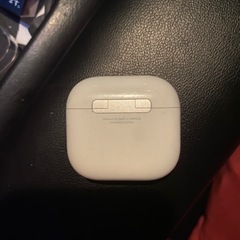 airpods4ノイキャン付きの画像