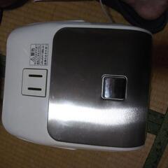 炊飯器　3合
